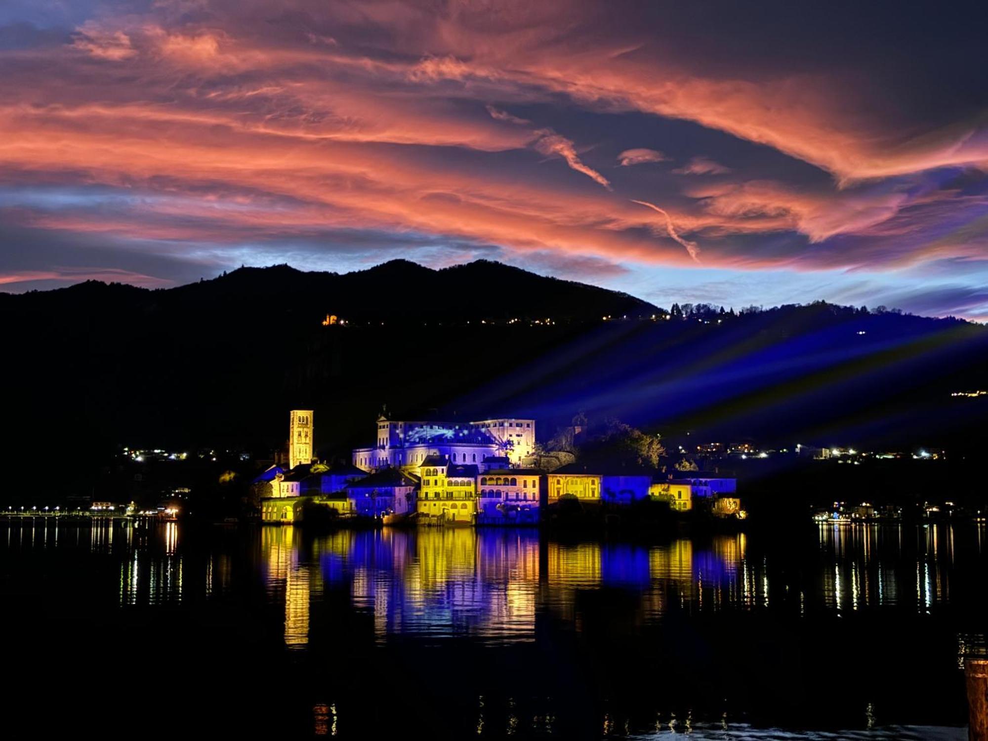 -Ortaflats- Appartamento Belvedere Orta San Giulio Dış mekan fotoğraf