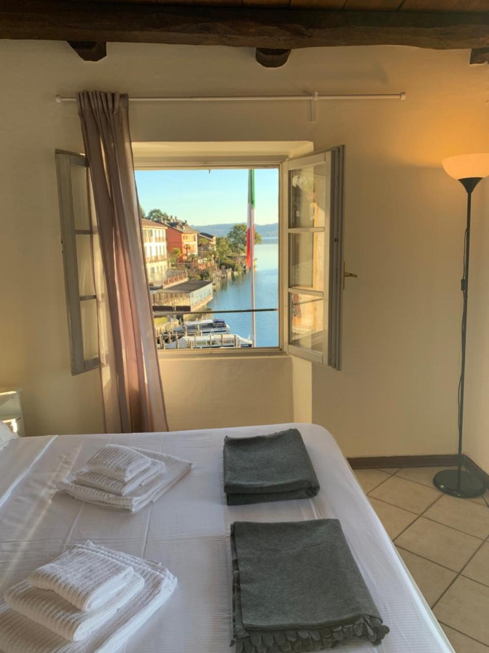 -Ortaflats- Appartamento Belvedere Orta San Giulio Dış mekan fotoğraf